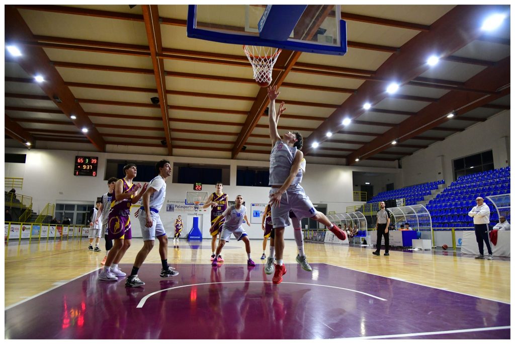 DR2, ultimo quarto fatale per NOVA: al Palasport Mangano passa Messina
